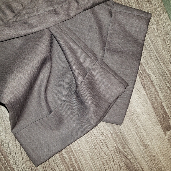 | Old Navy | Pinstripe Cropped Trouser [VINTAGE] - Picture 4 of 8